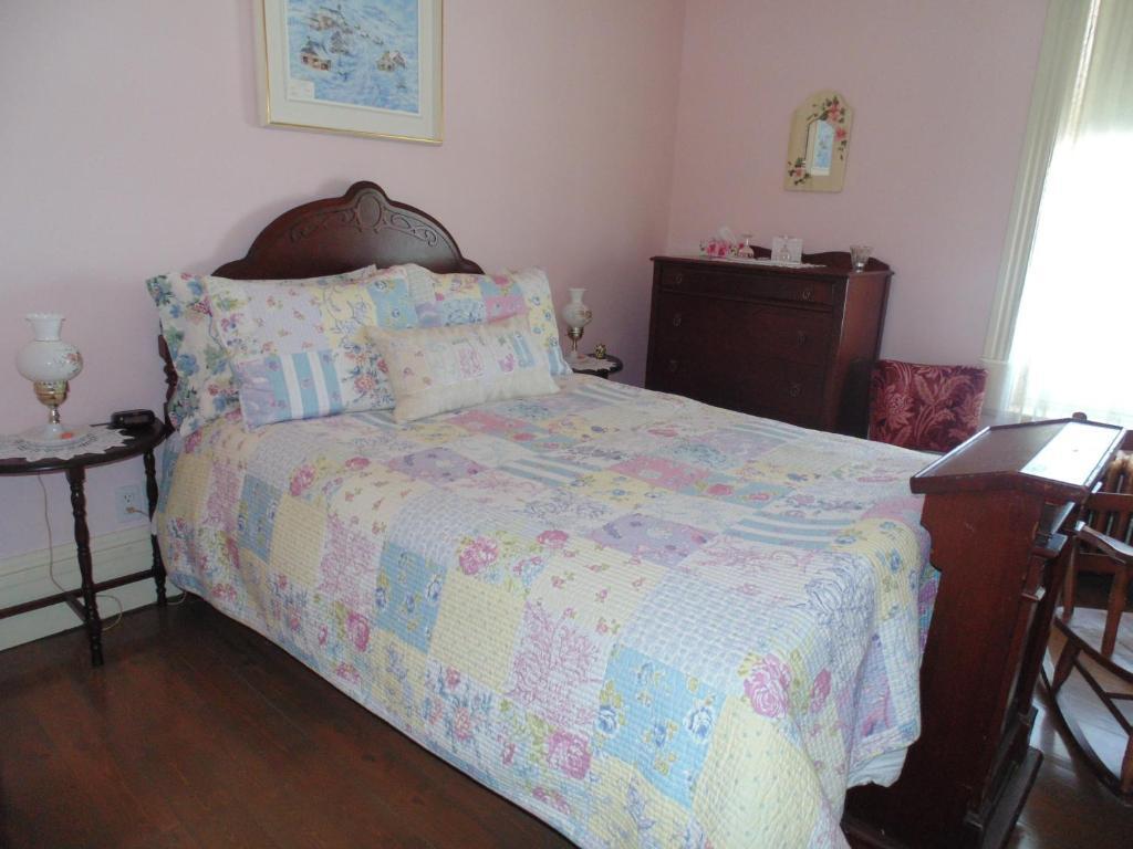 Gîte La Tempérance Charette Chambre photo